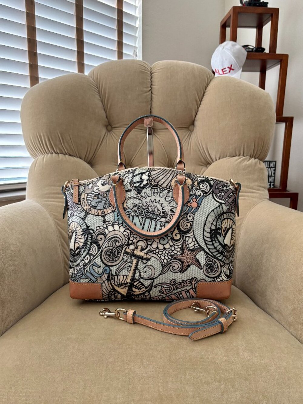 Auth DOONEY & BOURKE X DISNEY CRUISE LINE FANTASY INAUGURAL TOTE BAG